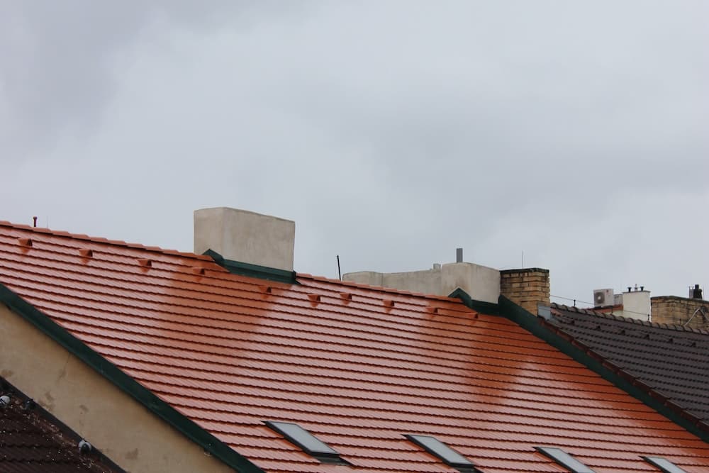 common roofing problems and how to address them effectively